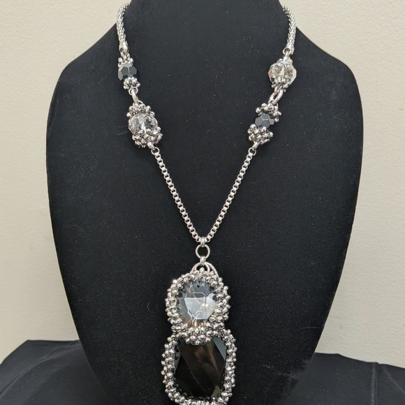 Elegant Silver Necklace With Cut Glass Black And Smoky Crystal Pendants - Picture 3 of 8
